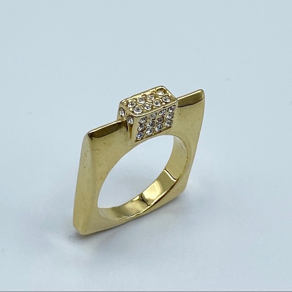 Vintage Gold-tone Square-shaped Ring with CZ Stone Size 6.5 - Picture 12 of 12